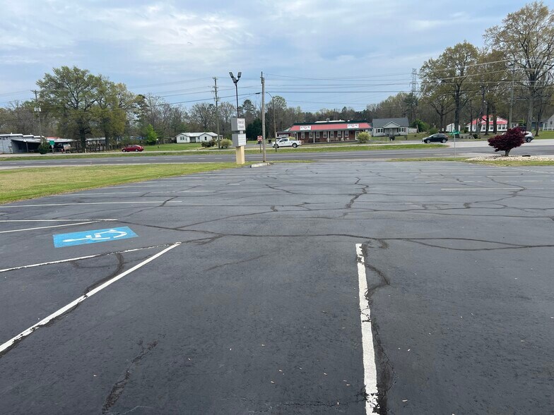 More Photos Of 2307 S Boston Rd, Danville Flex For Sale