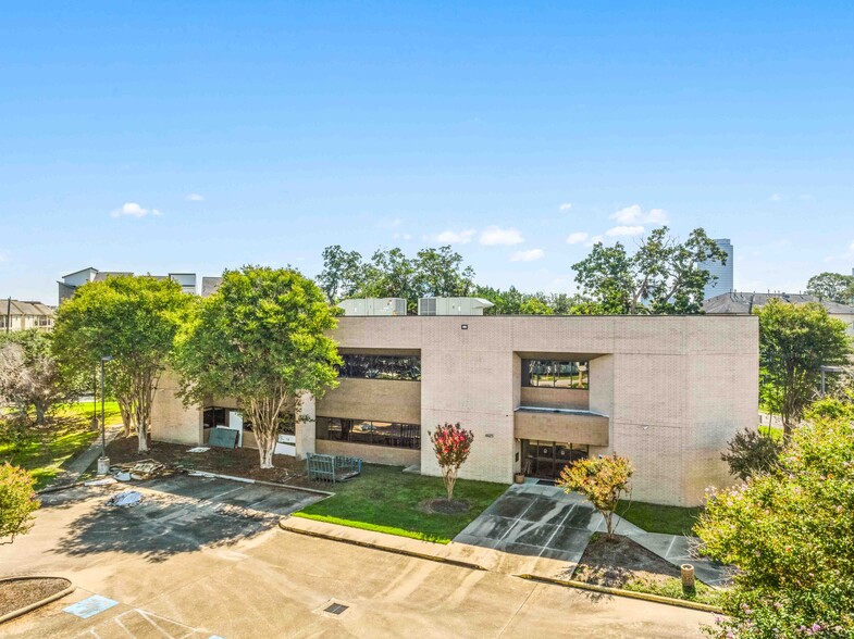 Primary Photo Of 4625 Lillian St, Houston Office For Sale