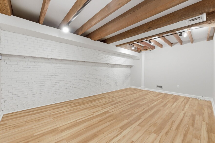 More Photos Of 112 Fulton St, Boston Multifamily For Sale