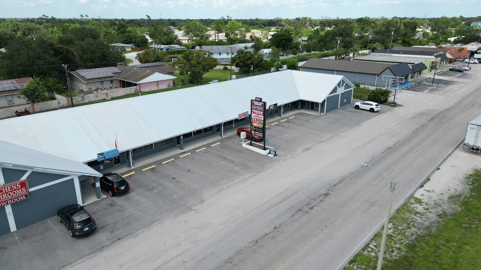 More Photos Of 3762 Tamiami Trl, Port Charlotte Freestanding For Sale