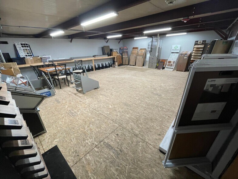 More Photos Of 708 Fairground Rd, Lucasville Land For Sale