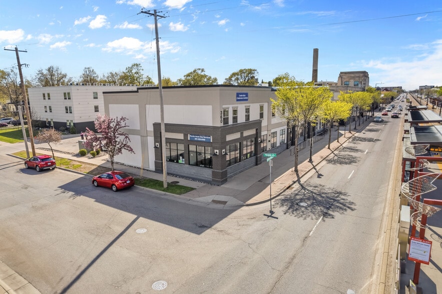 More Photos Of 360 University Ave W, Saint Paul Apartments For Lease