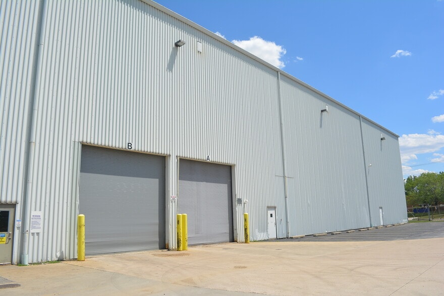More Photos Of 4929 New Haven Ave, Fort Wayne Manufacturing For Sale