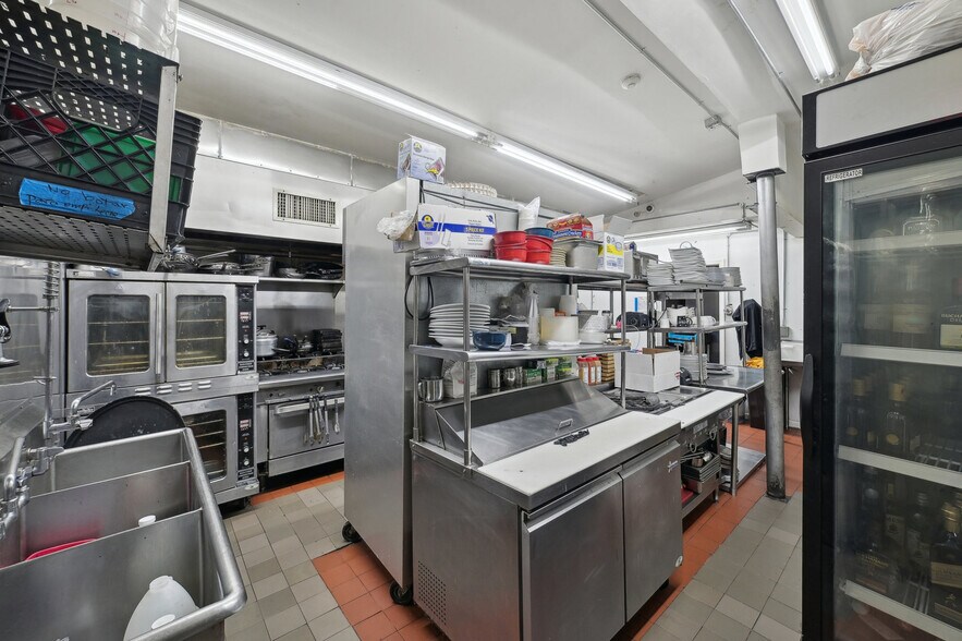 More Photos Of 487-489 21st Ave, Paterson Bar For Sale