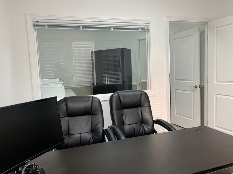 More Photos Of 348-350 Park St, North Reading Office For Lease