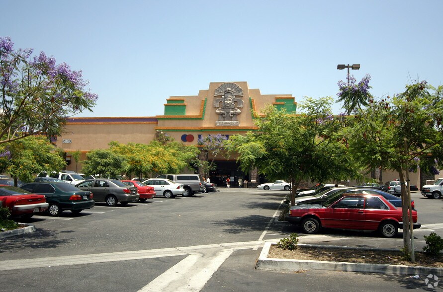 More Photos Of 5900 Pacific Blvd, Huntington Park Medical For Lease