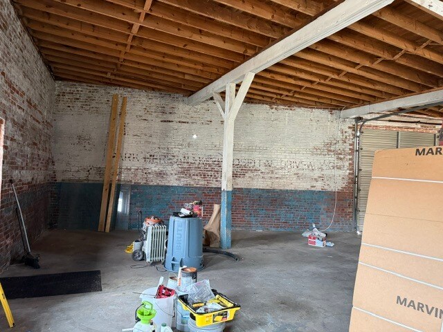 More Photos Of 141 Depot St, Roxboro Office For Lease