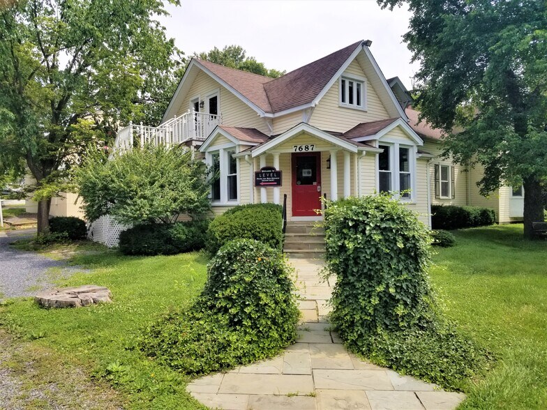 More Photos Of 7687 MacArthur Blvd, Potomac Office For Sale