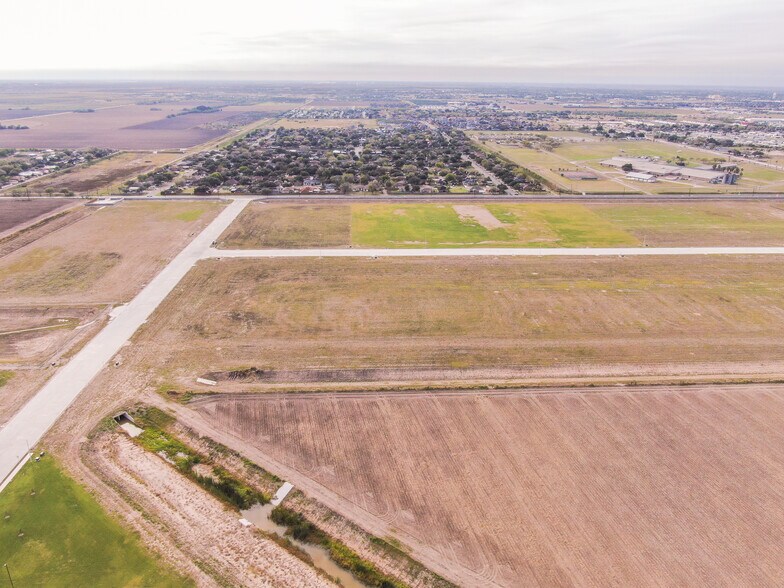 More Photos Of 3911 Economic Ave, Weslaco Land For Sale