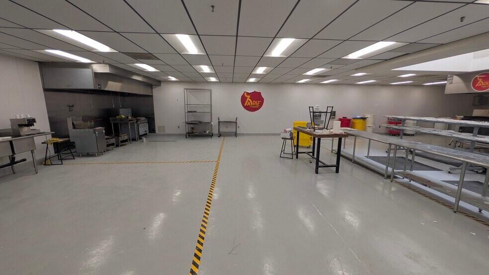 More Photos Of 175 Lewis Rd, San Jose Light Manufacturing For Sale