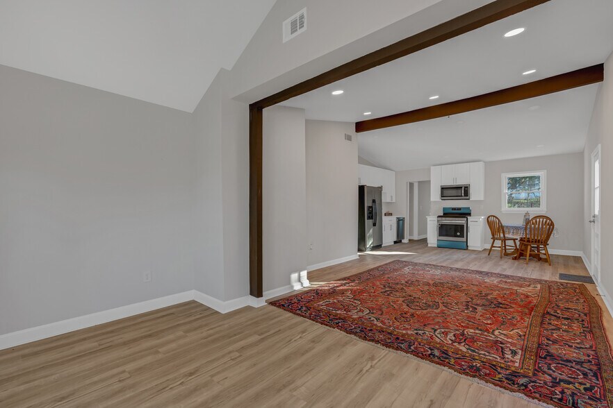 More Photos Of , Marietta Unknown For Sale