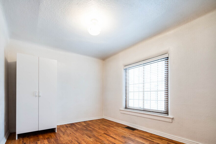 More Photos Of 127 N Pearl St, Denver Multifamily For Sale