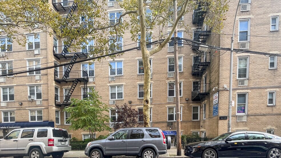 More Photos Of 142-20 Franklin Ave, Flushing Apartments For Lease