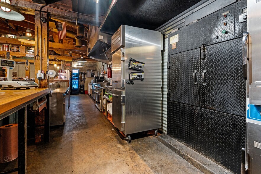 More Photos Of 105 James Canyon Highway, Cloudcroft Restaurant For Sale