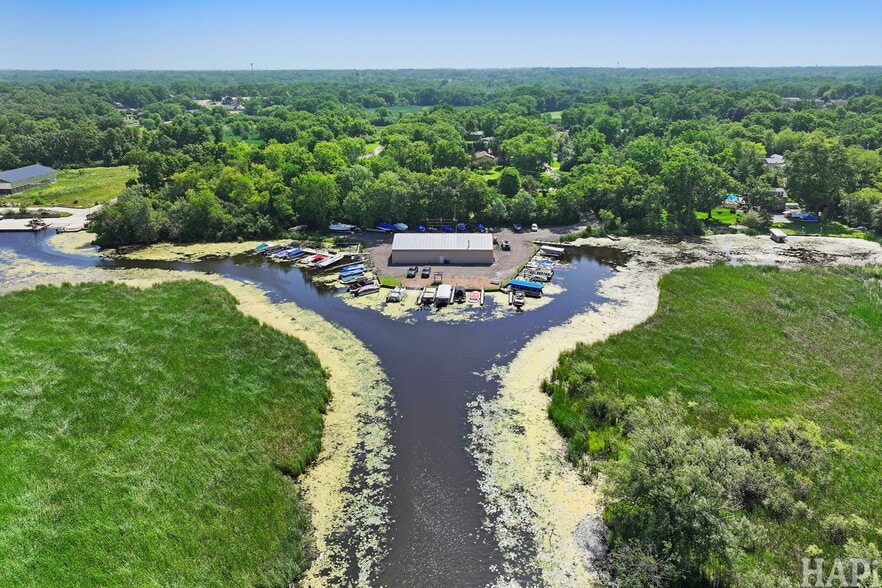 More Photos Of 39922 N Lakeview Rd, Antioch Marina For Sale