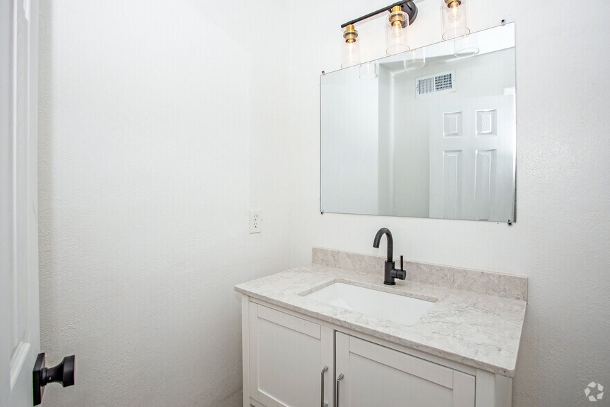 More Photos Of 2703-2707 Windswept Cv, Austin Apartments For Sale