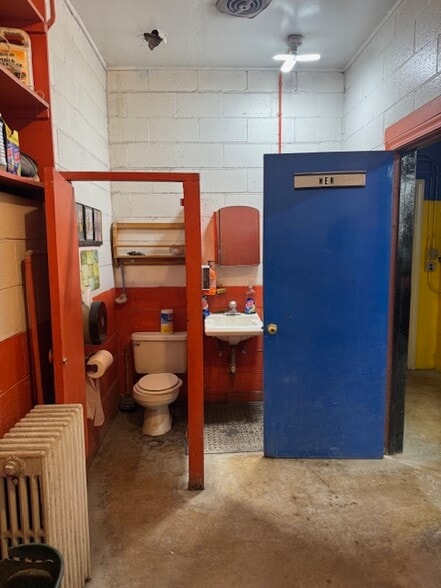 More Photos Of 9540 S Vincennes Ave, Chicago Auto Repair For Sale