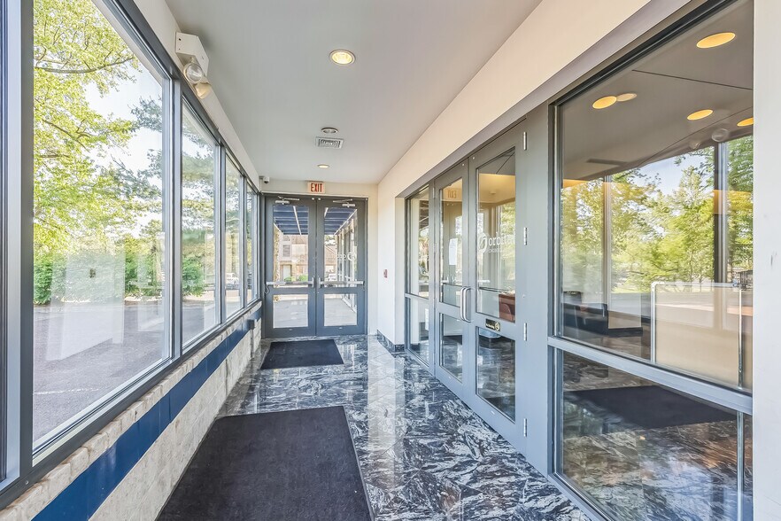 More Photos Of 3618 Hulmeville Rd, Bensalem Flex For Sale