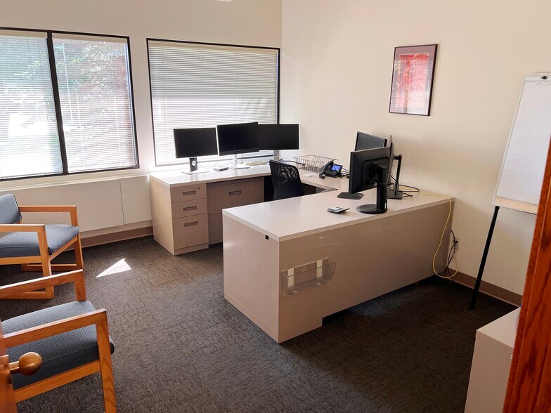 More Photos Of 506 James St, Brainerd Warehouse For Lease