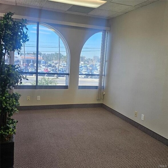 More Photos Of 2055 Hamner Ave, Norco Office Residential For Lease