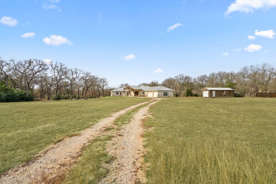More Photos Of 145 State Loop 92, La Grange Specialty For Sale