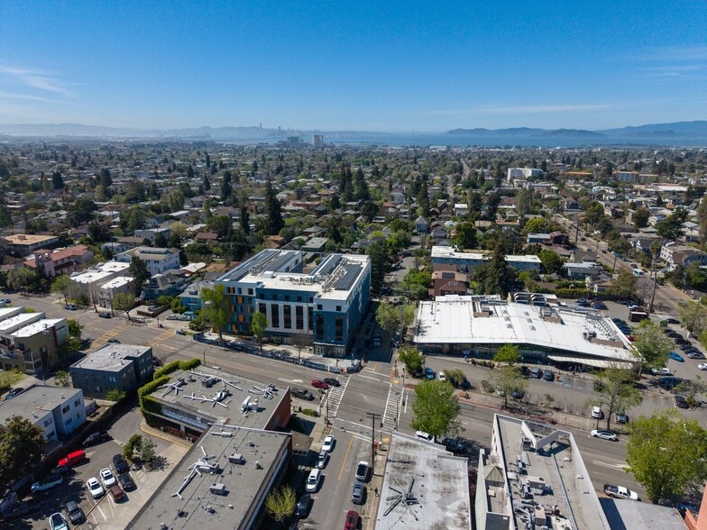 More Photos Of 3021 Telegraph Ave, Berkeley Medical For Sale