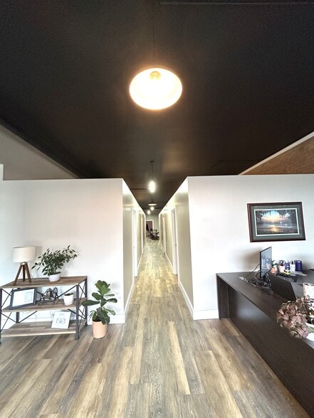 More Photos Of 103 W Main St, Easley Storefront Retail Residential For Lease