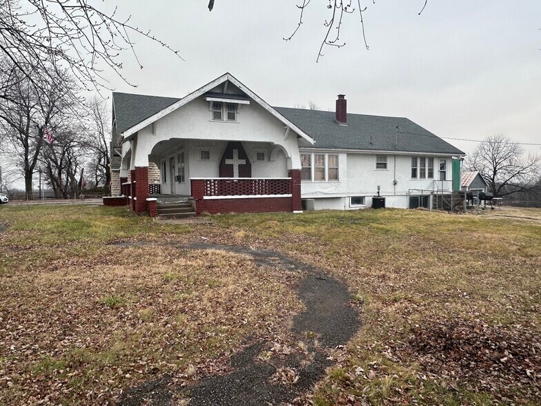 More Photos Of 1447 S 55th St, Kansas City Daycare Center For Sale