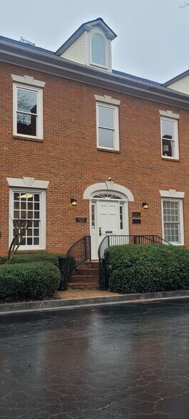 More Photos Of 1936 N Druid Hills Rd NE, Atlanta Medical For Sale