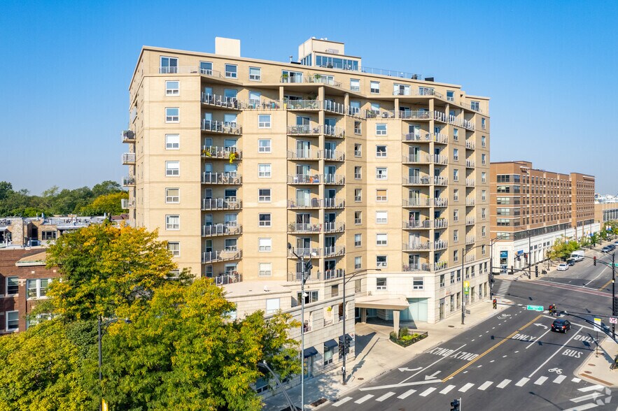 More Photos Of 4350 N Broadway St, Chicago Apartments For Lease