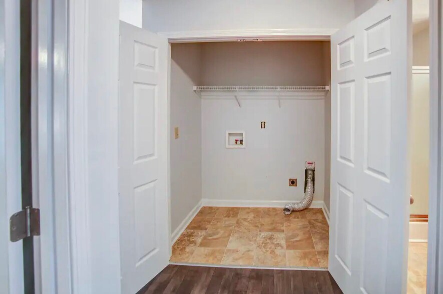 More Photos Of 2109 Elvira St, Fayetteville Apartments For Sale