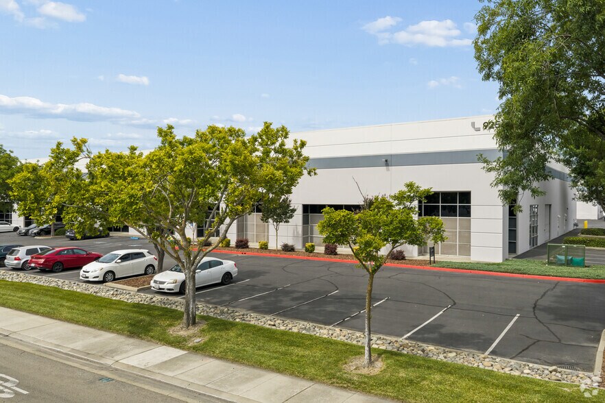 More Photos Of 925 National Dr, Sacramento Unknown For Lease