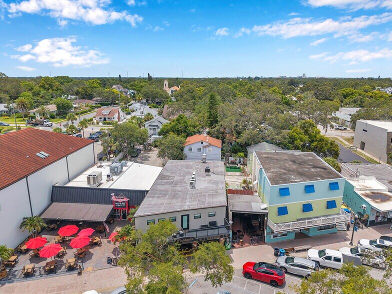More Photos Of 465 Main St, Dunedin Storefront Retail Residential For Sale