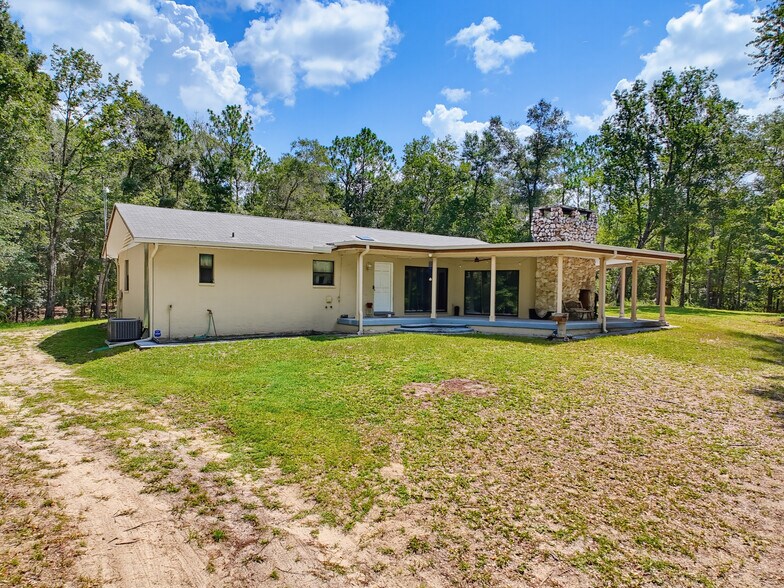 More Photos Of 26311 Willow St, Brooksville Specialty For Sale