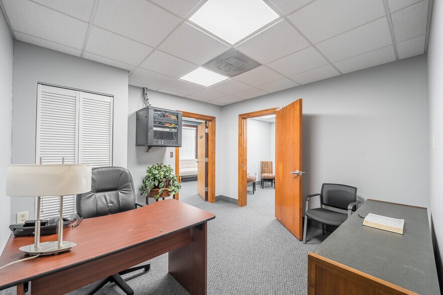 More Photos Of 327 S Smithville Rd, Dayton Religious Facility For Sale