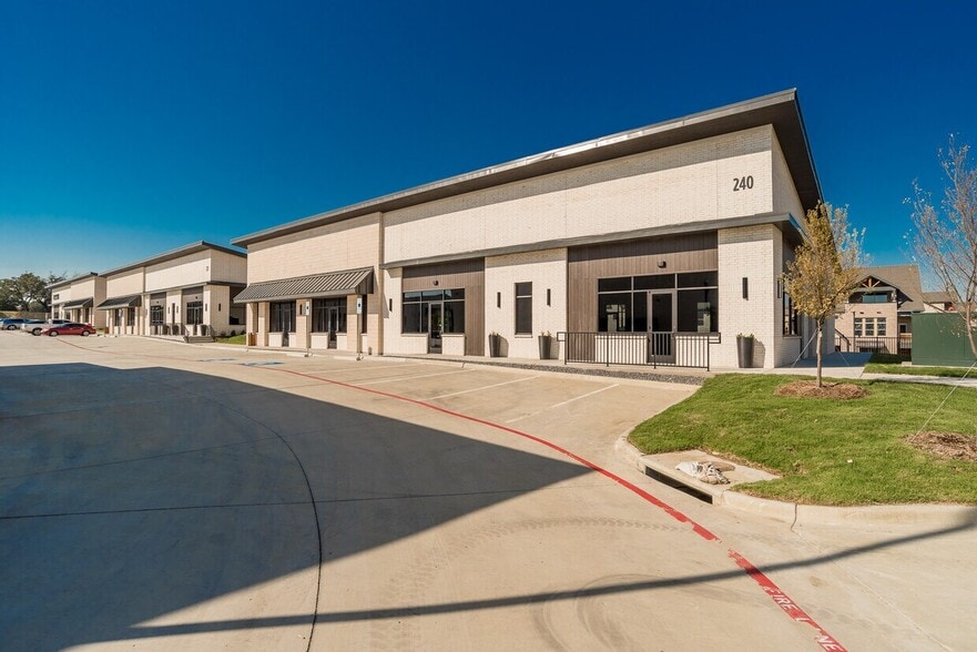 More Photos Of 240 W John W Carpenter Fwy, Irving Medical For Sale