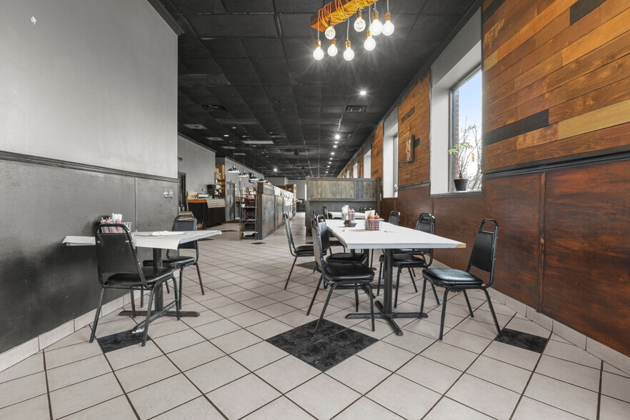 More Photos Of 107 S Main St, Almont Restaurant For Lease