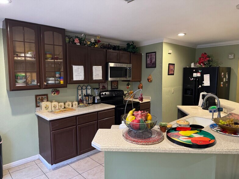 More Photos Of 8 E Summit St, Apopka Specialty For Sale