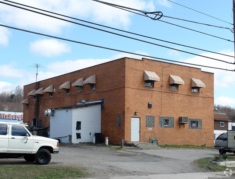 More Photos Of 1435 Freeport Rd, Cheswick General Retail For Sale