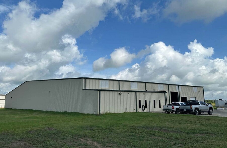 More Photos Of 34294 Sunset Ln, Brookshire Warehouse For Sale