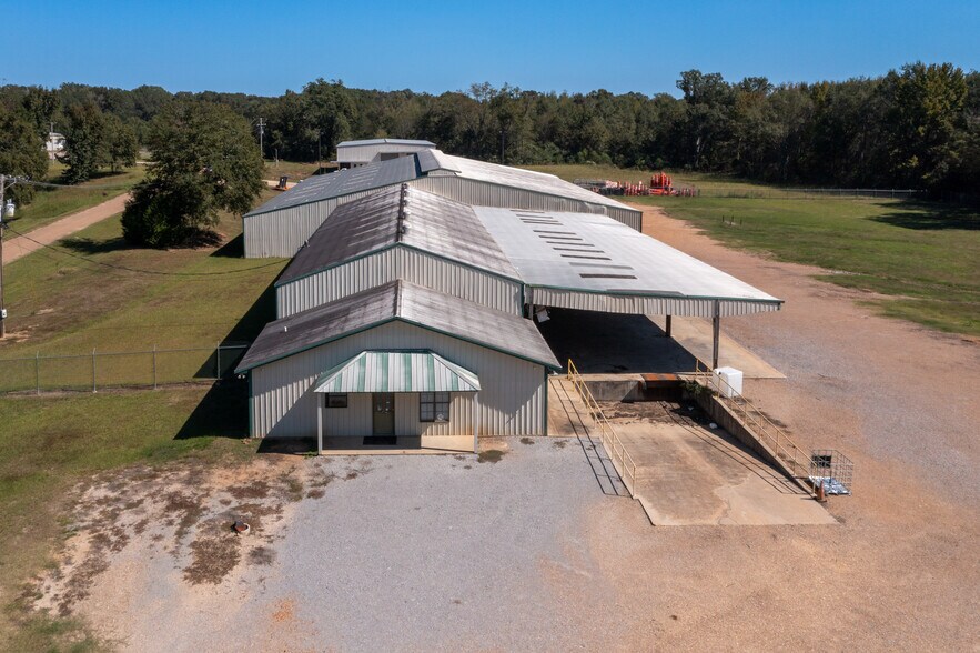 Primary Photo Of 1485 Industrial Dr, Bolton Warehouse For Lease