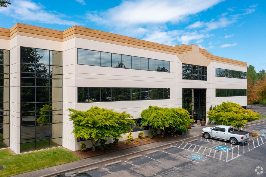 More Photos Of 33301 9th Ave S, Federal Way Office For Lease