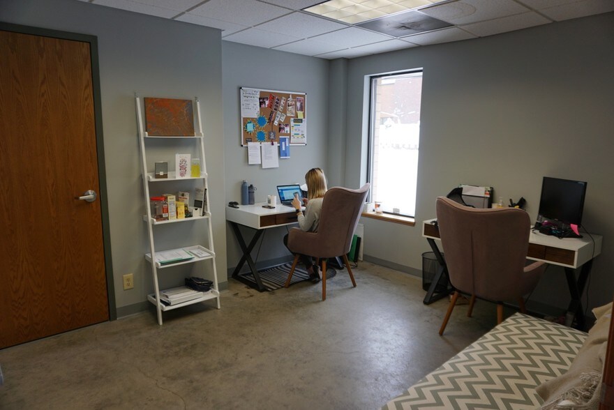 More Photos Of 6403-6443 Cecilia Cir, Edina Light Distribution For Lease