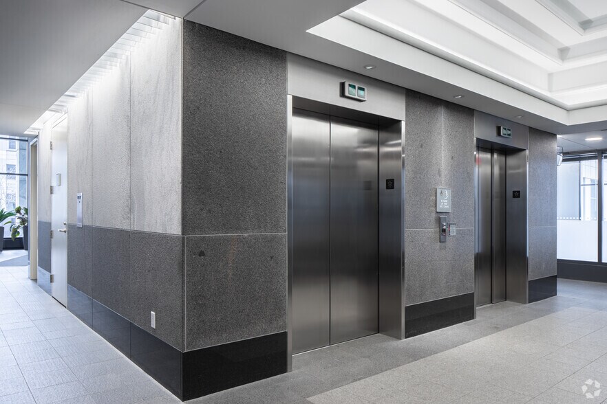 More Photos Of 895 Central Ave, Cincinnati Loft Creative Space For Lease