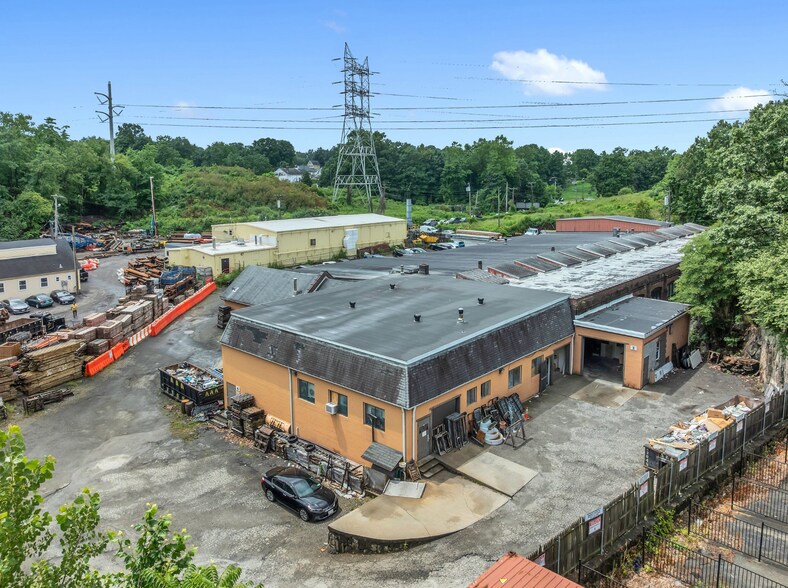More Photos Of 12 White St, Buchanan Warehouse For Sale