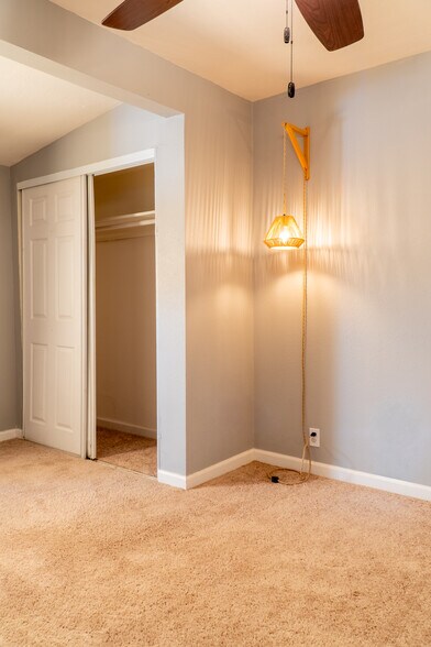 More Photos Of 74707 Sunset Dr, Twentynine Palms Specialty For Sale