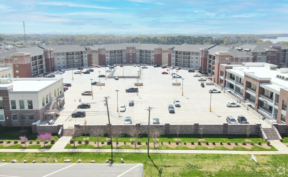 More Photos Of 106 Langtree Village Rd, Mooresville Office For Lease