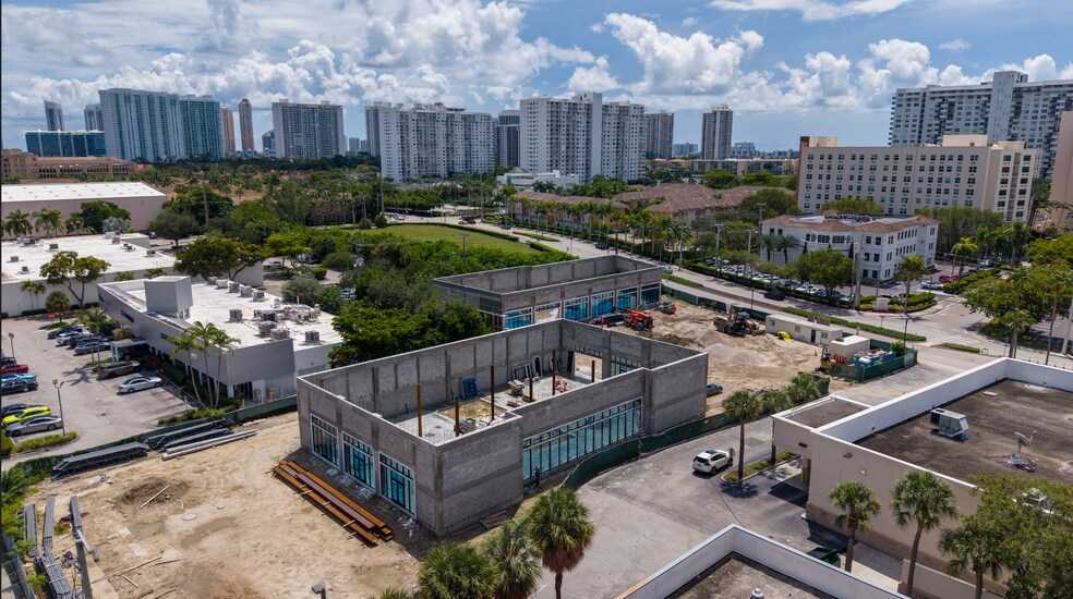More Photos Of 2777 NE 185th St, Aventura General Retail For Lease