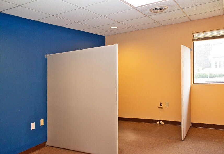 More Photos Of 530 W Ionia St, Lansing Office For Lease