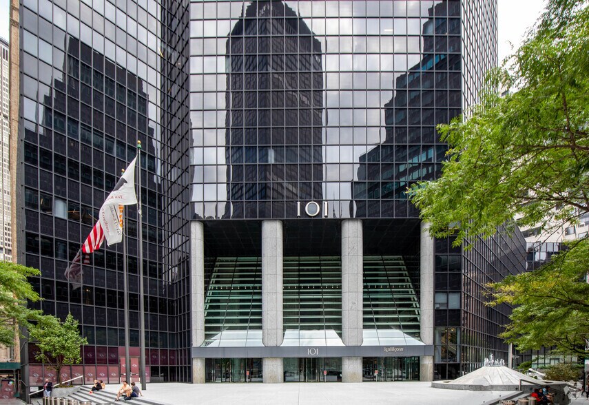 More Photos Of 101 Park Ave, New York Office For Lease